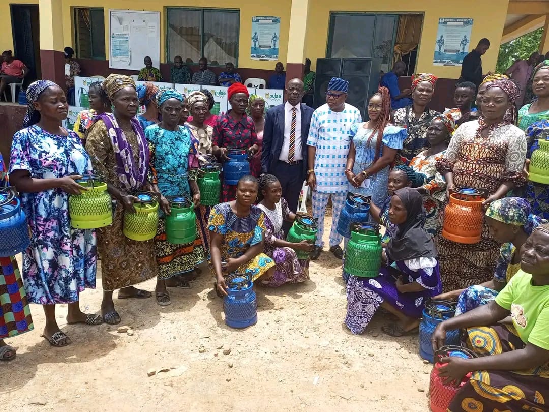 Okemesi Ido-Ile LCDA empowerment programme for widows, farmers, elderly and multiple births